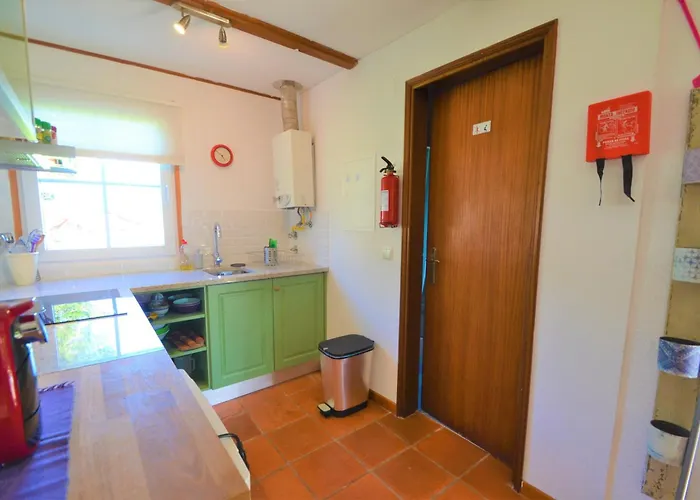 Casa Nathalie - By Smarthomes Дом отдыха Сан-Мартинью-ду-Порту